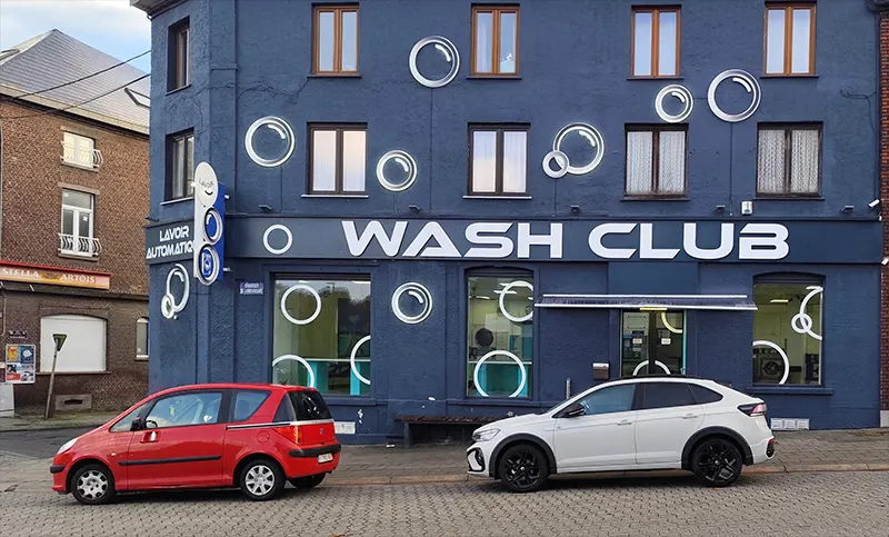 Façade extérieure Wash Club Gilly - Laverie moderne chaussée de Lodelinsart